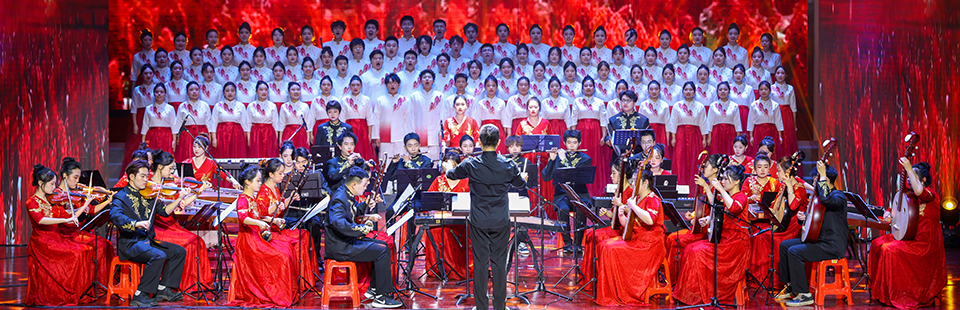 我校舉行2025年“五四”表彰大會暨第二十一屆社團文化活動月開幕式